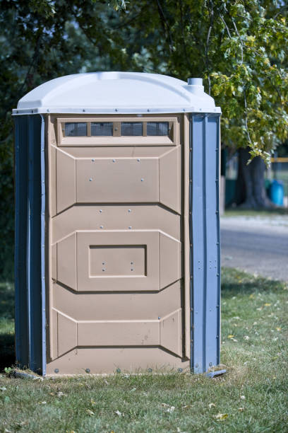 Best Construction site porta potty rental  in Black Creek, WI